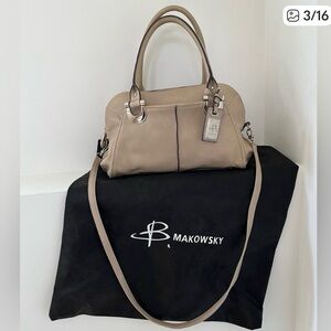 B MAKOWSKY Leather Satchel Bag Double Handle Detachable Cross Body Strap Neutral